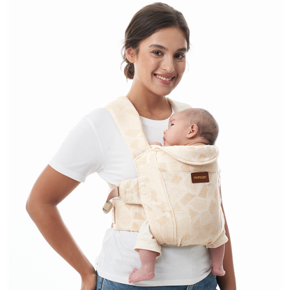 WeeSnug Newborn Carrier (0-12M)